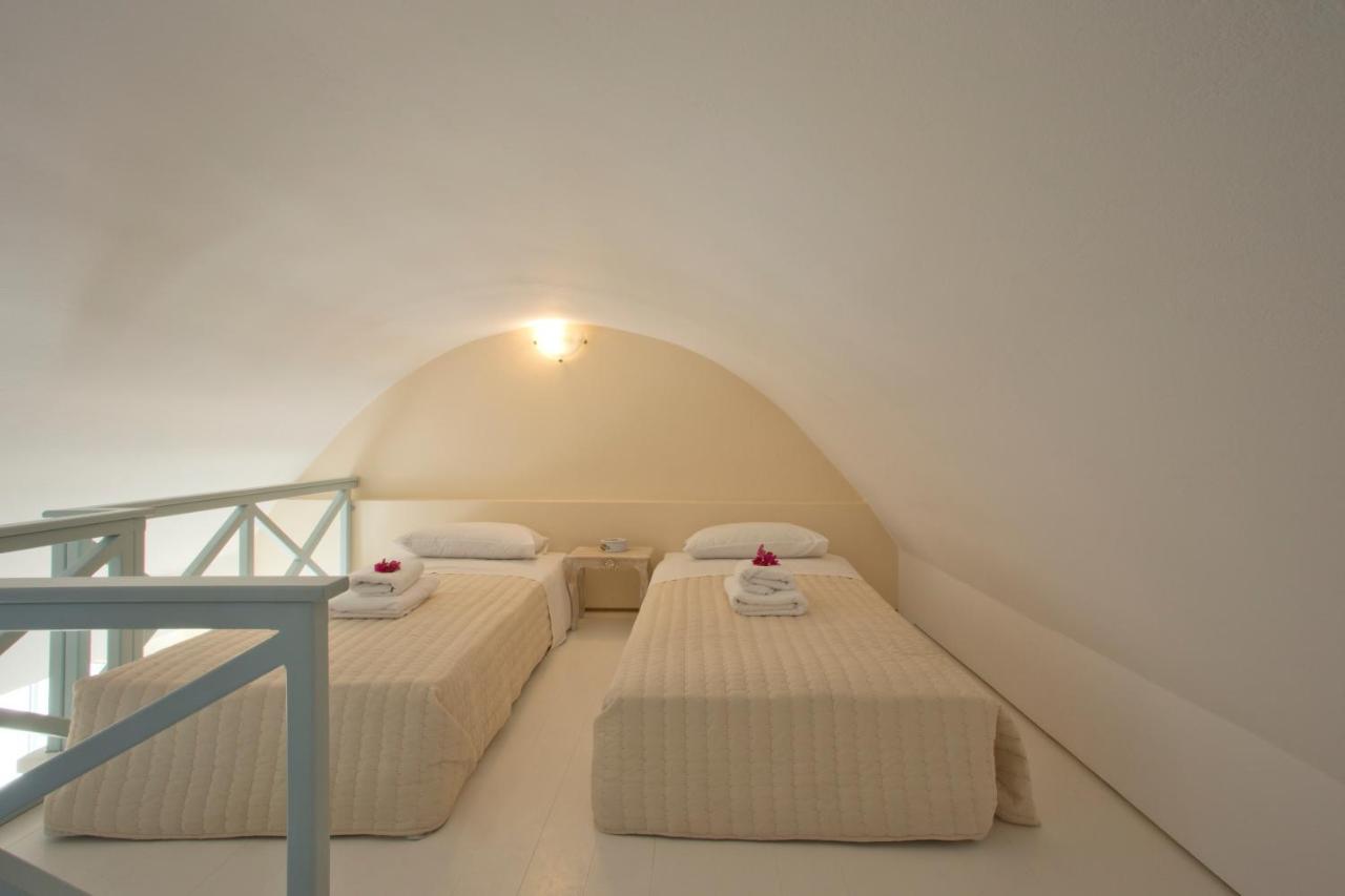 Santorini Med Homes - Sunday Apartment Mesaria Extérieur photo