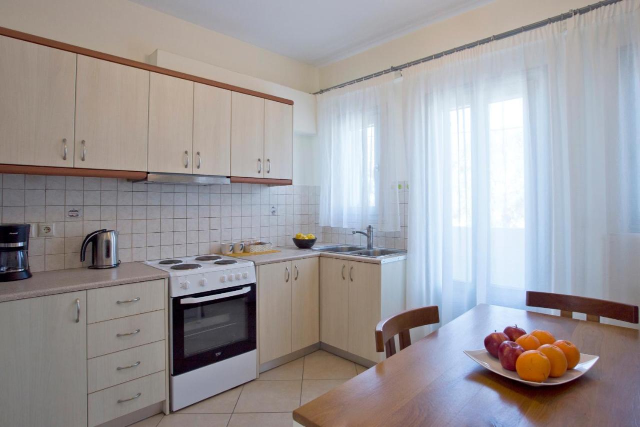 Santorini Med Homes - Sunday Apartment Mesaria Extérieur photo