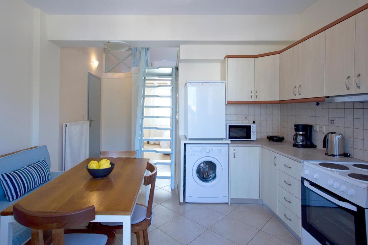Santorini Med Homes - Sunday Apartment Mesaria Extérieur photo