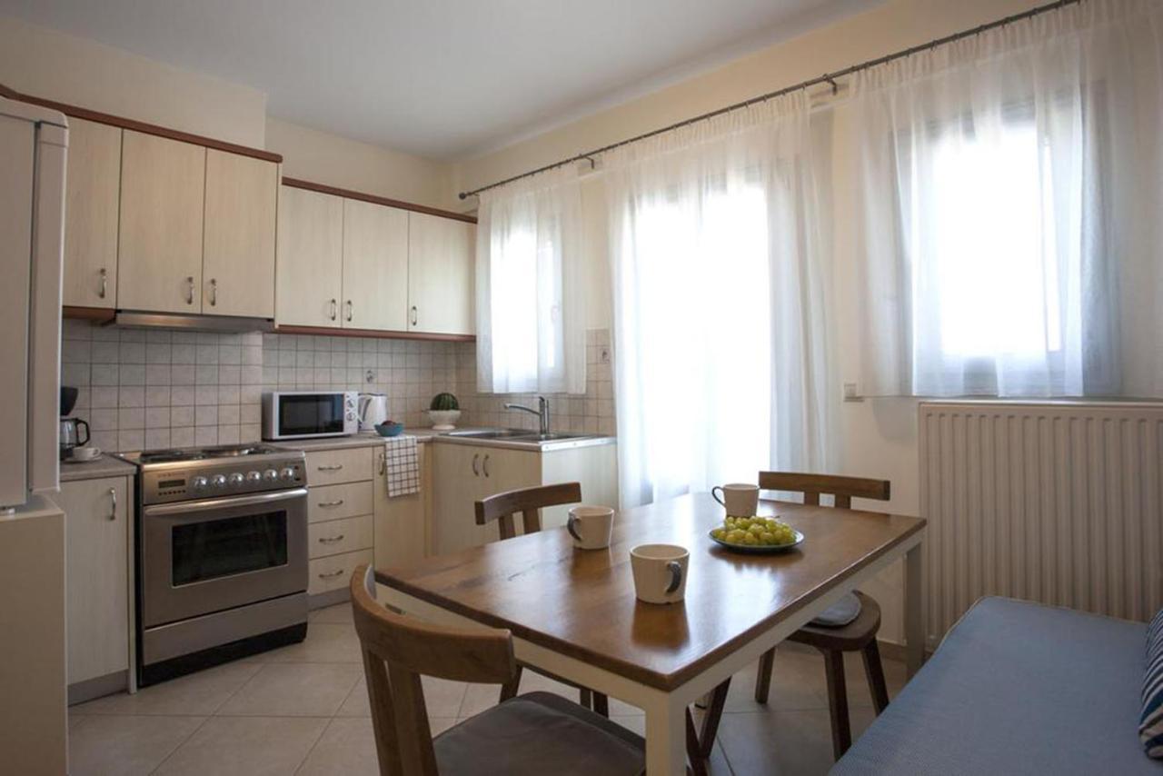 Santorini Med Homes - Sunday Apartment Mesaria Extérieur photo